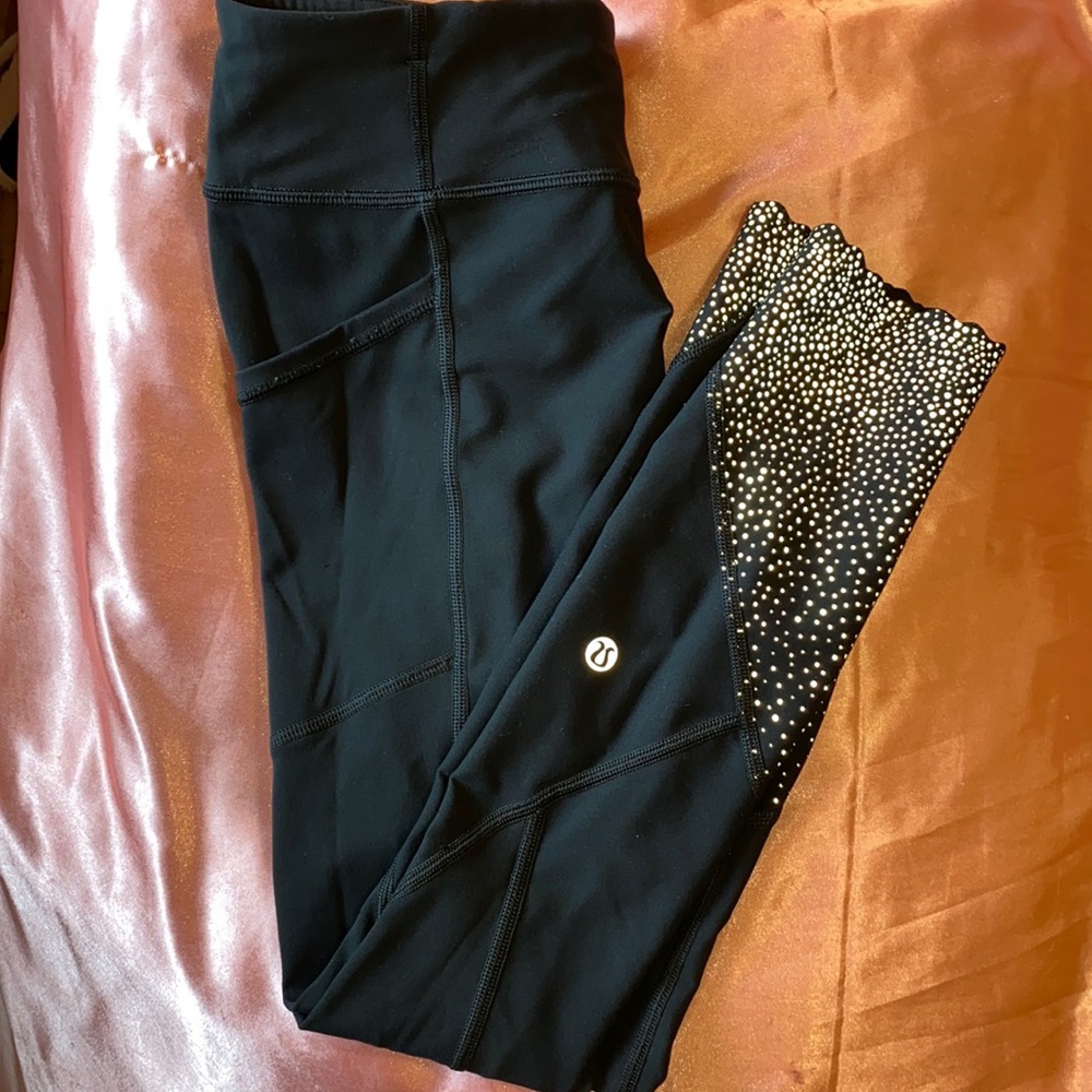 Reflective leggings